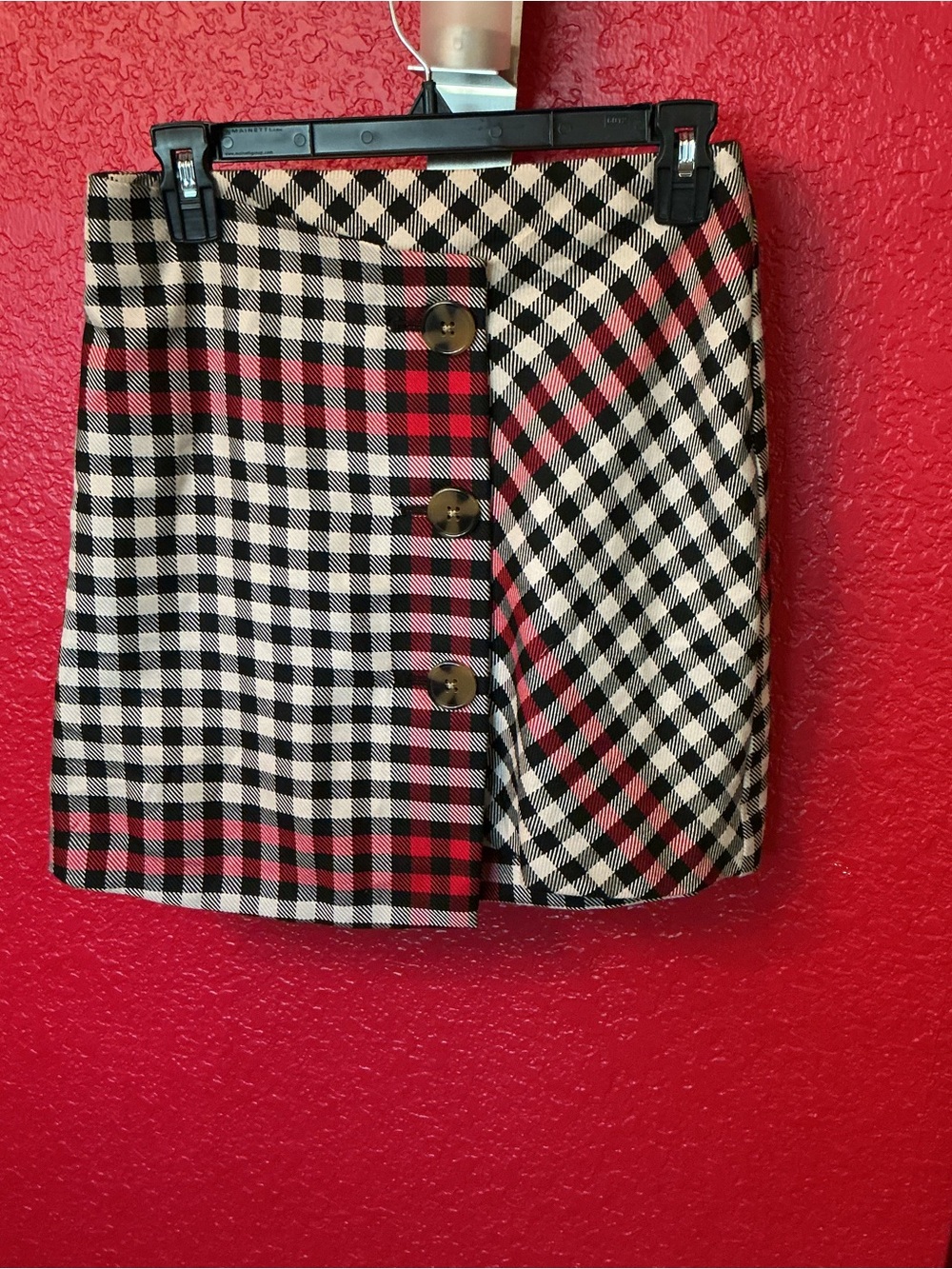 Who what wear Black & Red Plaid gingham Button-Front Mini Skirt, size  2 NWT